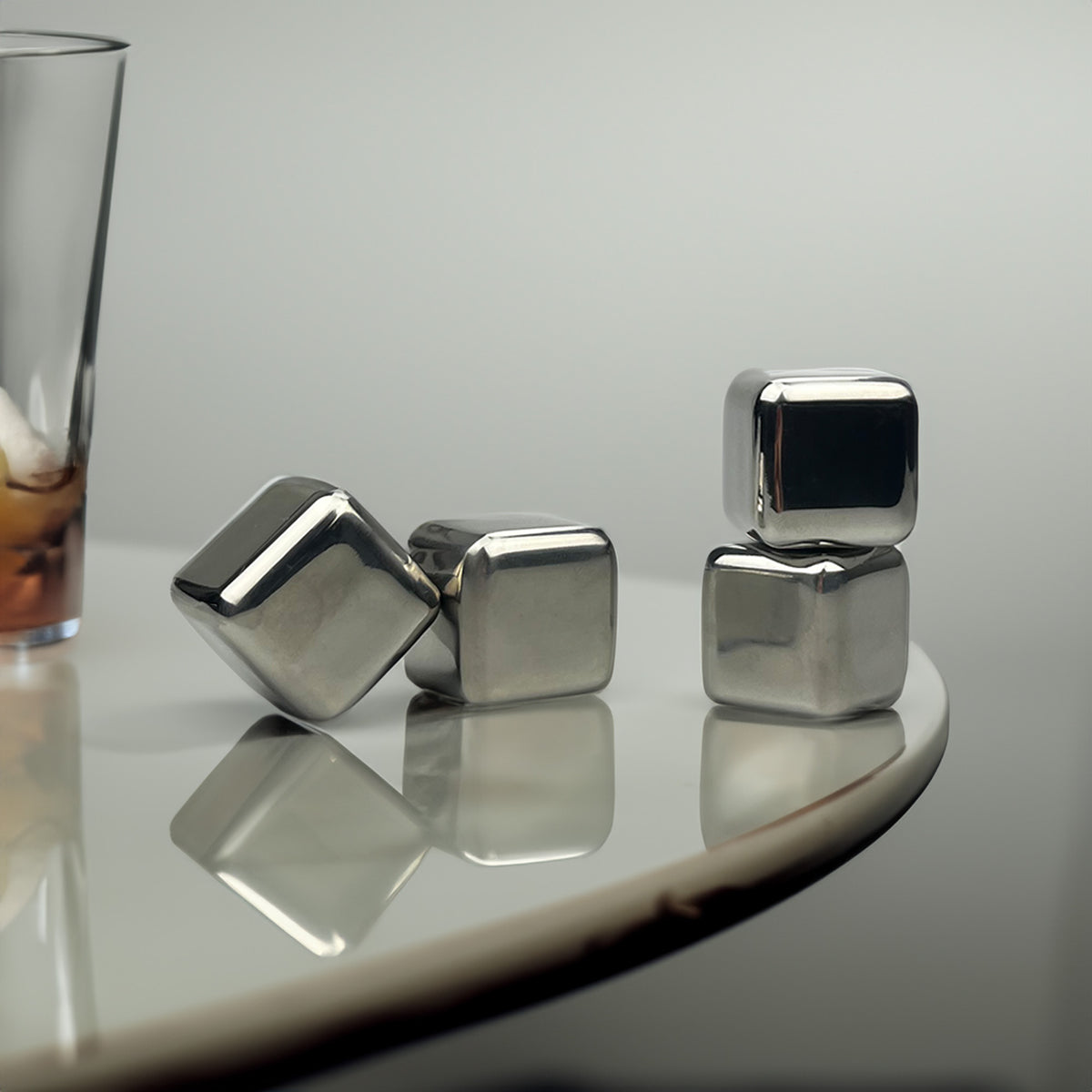 Mate Whiskey Ice Cube Set